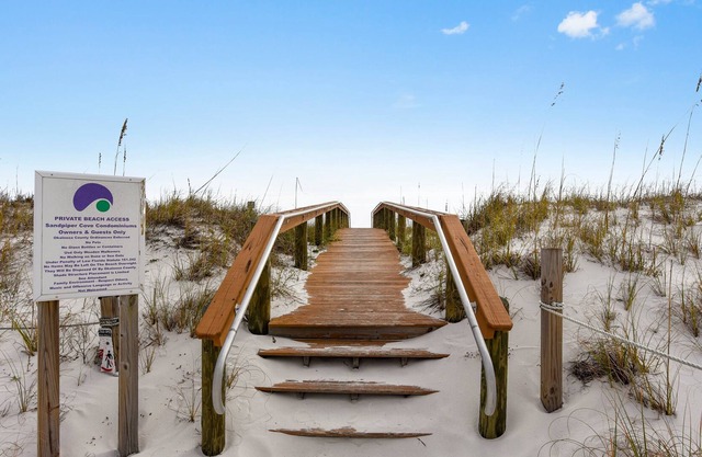 Newly Renovated Sandpiper Cove unit 3