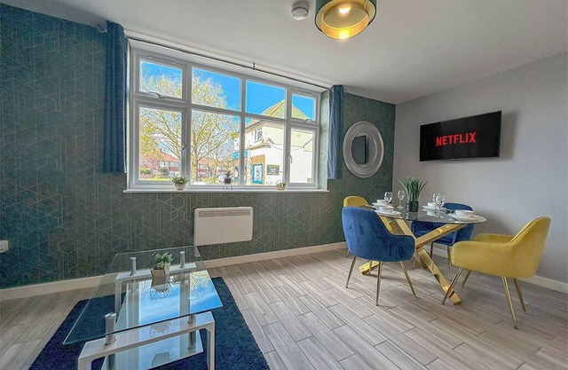 Newly Renovated Spacious One Bedroom in Twickenham