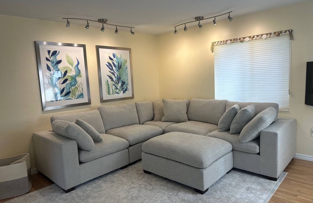 Newly Renovated Tranquil 3-Bdrm Home in Osprey- Close to Beaches Dogs Okay
