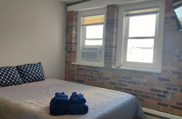 Newly Updated Ocean Block Rental
