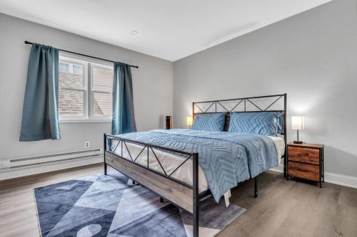 Next to Beach and Waterpark with Free Parking!