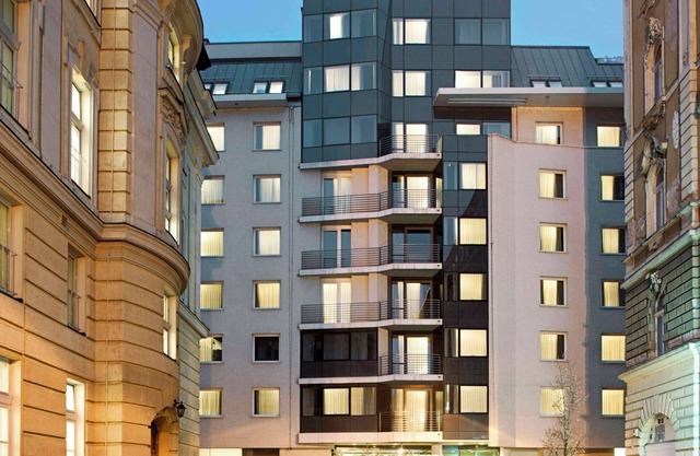 NH Budapest City