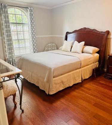 Nice and peaceful bedroom
