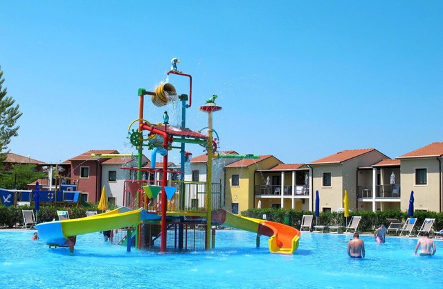 Nice apartment for 6 guests with pool, A/C, WIFI, TV and terrace
