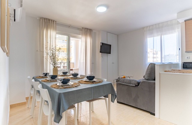 Nice Apartment - Terrace - Pool Access