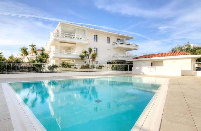 Nice apartment for 2 people with pool, WIFI, A/C, TV and terrace