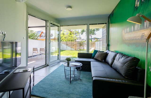 Nice apartment for 4 people with WIFI, pool, A/C, TV, terrace, pets allowed and parking