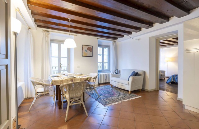 Nice apartment for 2 people with WIFI, TV and balcony
