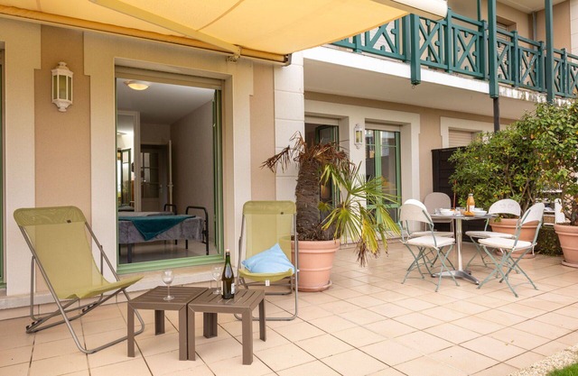 Nice apartment for 4 guests with WIFI, TV, balcony and pets allowed