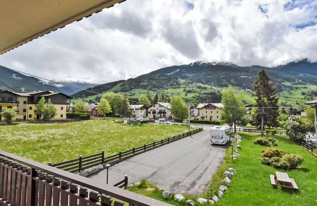 Nice apartment for 4 guests with WIFI, TV, terrace and parking