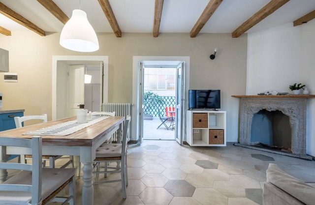 Nice apartment for 4 guests with WIFI, TV, terrace and pets allowed