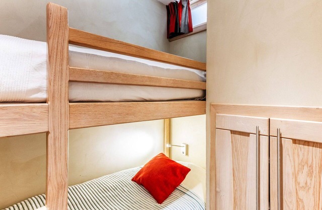 Nice apartment for 6 people with WIFI, TV and balcony