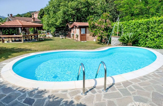 Nice apartment for 6 people with private pool, WIFI, A/C, TV and terrace
