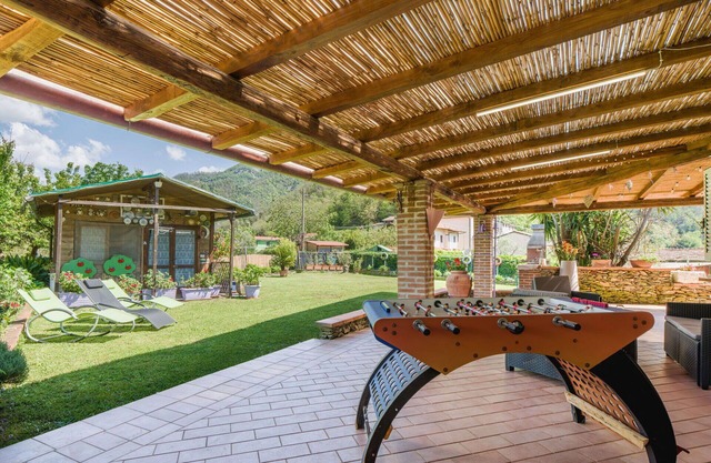 Nice apartment for 6 people with WIFI, TV, terrace and pets allowed