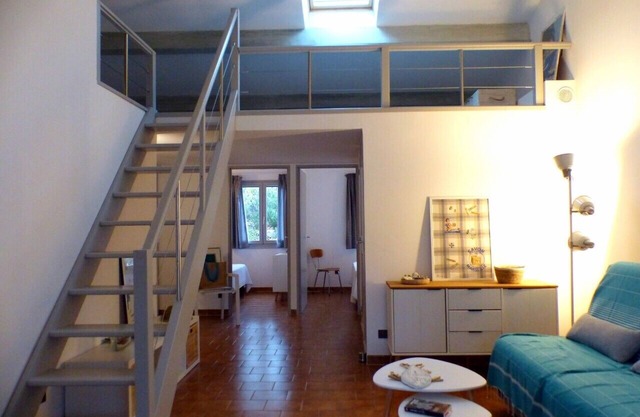 Nice apartment with pool - near the beach