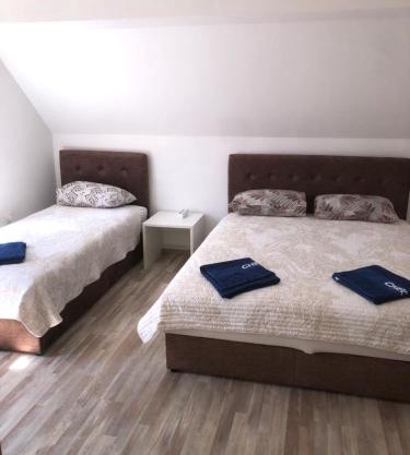 NICE GUEST HOUSE in free PARKING AREA