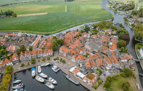 Nice Home In Blokzijl With Wifi