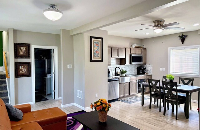 Nice house with king bed 25min to Niagara falls