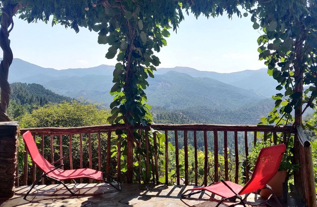Nice self catering cottage - holiday rental in the Cevennes with great views