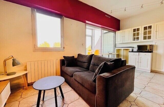 Nice studio with terrace near the beach