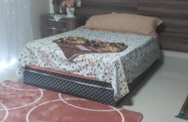 Nina Pousada e Refeições