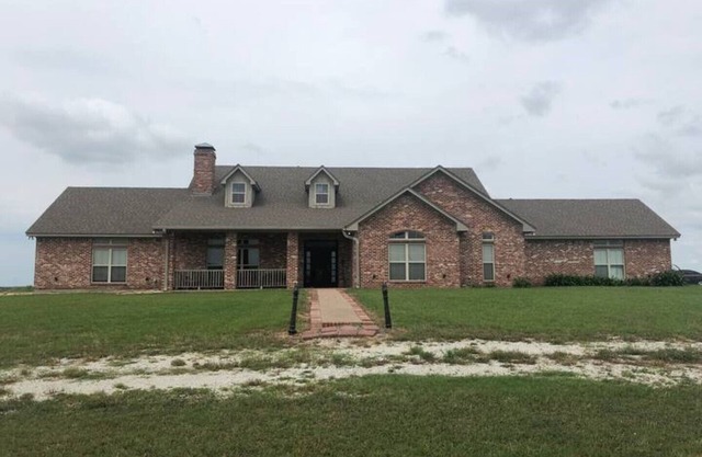 NM RANCH *Waco*Near Baylor/Silos/Waco Surf Park/Magnolia