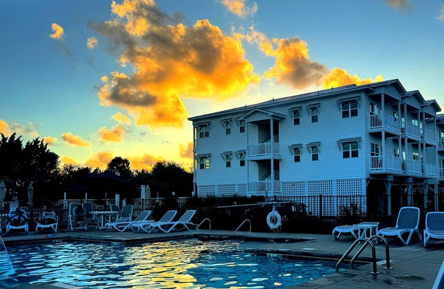 No Cleaning Fee - Condo With Waterfront Pool/Beach