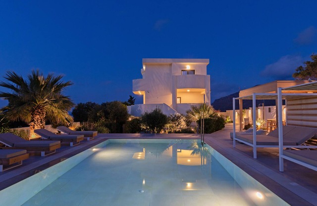 NOLA Nomadic Luxury Villas