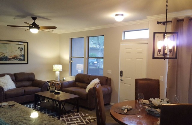 North Scottsdale 3 Bedroom, 2.5 Bath Condo