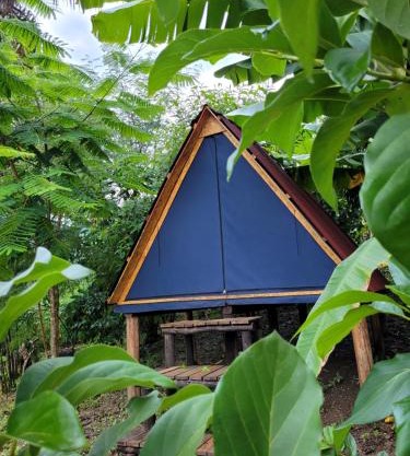 Nosso Quintal Candeias - Cabana Flamboyant