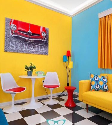Nostalgia Retro Suites