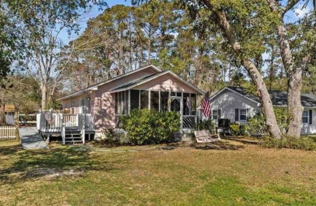 Nostalgic beach cottage