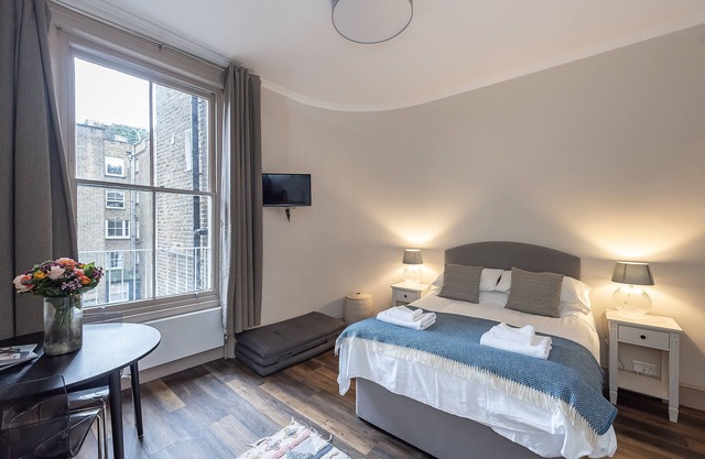Noteworthy Kensington Studio