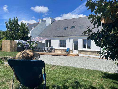 Nouveau, maison bord de mer Beg-meil