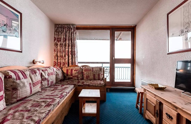 Nova Residence - Apartment 2 rooms 6 people close to the slopes, shops, day care and the ESF in the centre of the Arc 1800 station