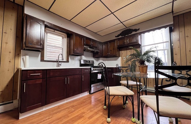 NYC Next Door! Walk to PATH from This Charming 2BR
