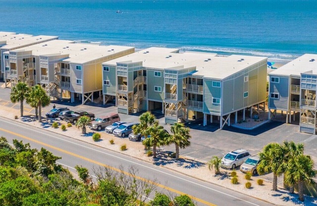 Oak Island Beach Villas 406: 2BR, 2BA, Sleeps 5 - oceanfront condo with pool!