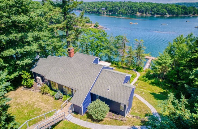 Oasis on Linekin Bay by Rocky Coast Rentals