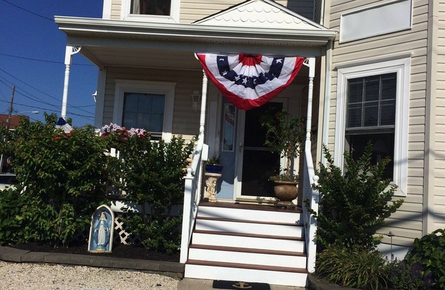OCEAN BLOCK BEACH HOME IN SEASIDE PARK, NJ