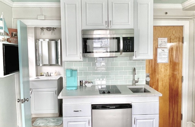 Ocean City, NJ - 600 Ft to Boardwalk, Turnkey & Professionally Cleaned!