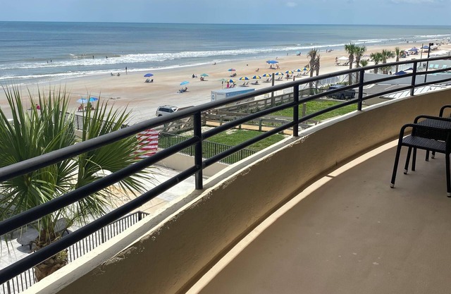 Ocean Front 2-bedroom condo in Daytona Beach Shores with easy Beach access,
