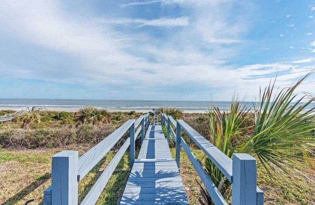 Ocean Front in Crescent Beach