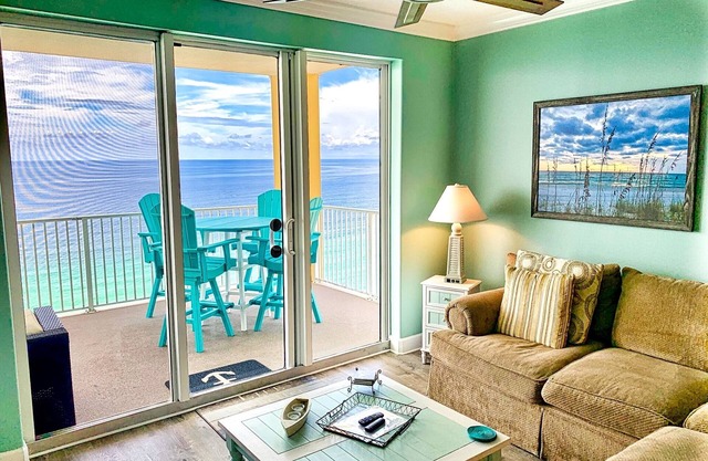 Ocean Front Paradise with Million Dollar Sunset Views and Free Beach Chairs!