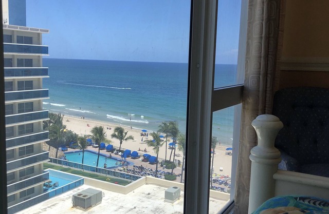Ocean front, Waterview, two bedroom in Ocean Manor, Ft. Lauderdale