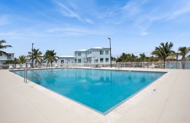 Ocean Isles Fishing Village #70