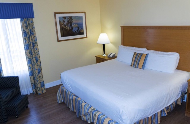 Ocean Key Resort spacious 1 bedroom suite