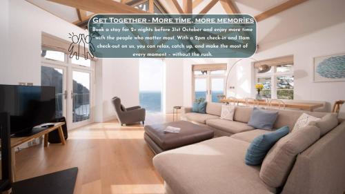 Ocean Penthouse, Contemporary Apt, Sleeps 6, Balcony and Terrace, Parking