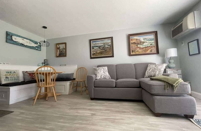 Ocean Towers Condo #111 with access to a Pool!