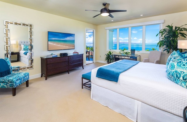 OCEAN VIEWS AT THE EXQUISITE SEA BREEZE J405 WAILEA BEACH VILLAS