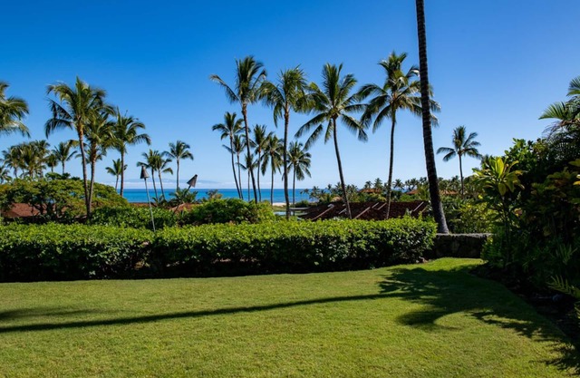 Ocean Views ! Excellent Proximity to Hualalai Resort Amenities ! Includes Golf Cart
